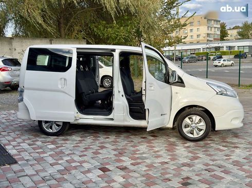 Nissan e-NV200 2017 - фото 13