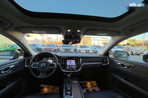 Volvo S60 2020 - фото 21