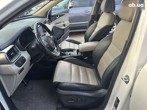Kia Sorento 2016 - фото 13
