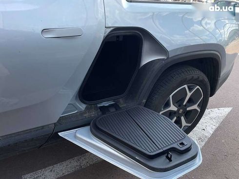 Rivian R1T 2023 - фото 24