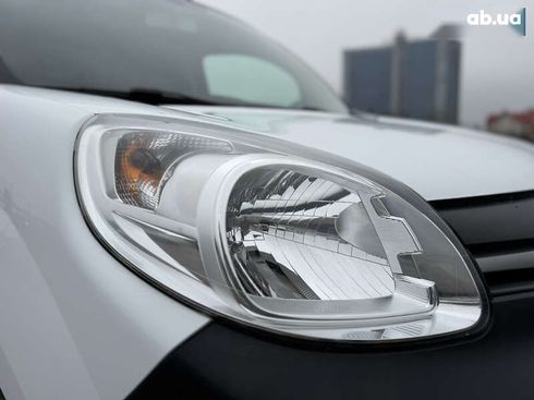 Renault Kangoo 2022 - фото 24