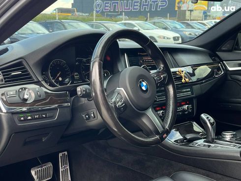 BMW 5 серия 2016 серый - фото 19