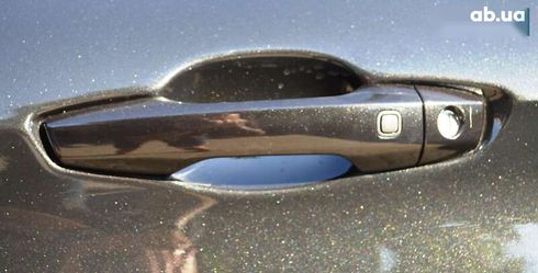 Mitsubishi Outlander 2021 - фото 16