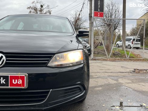 Volkswagen Jetta 2013 черный - фото 3