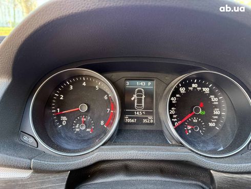 Volkswagen Passat 2016 красный - фото 13