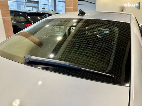 Skoda Octavia 2022 - фото 9