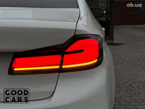 BMW 5 серия 2020 - фото 11