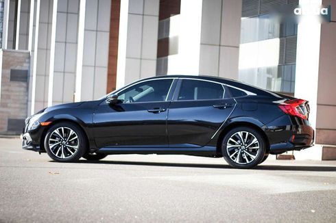 Honda Civic 2019 - фото 9