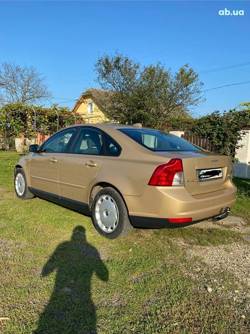 Volvo S40 2007 золотистый - фото 2