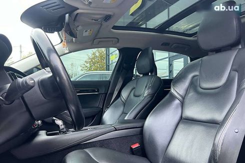 Volvo S90 2017 - фото 9
