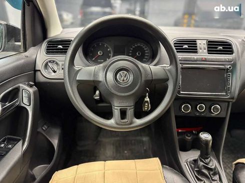 Volkswagen Polo 2011 - фото 12