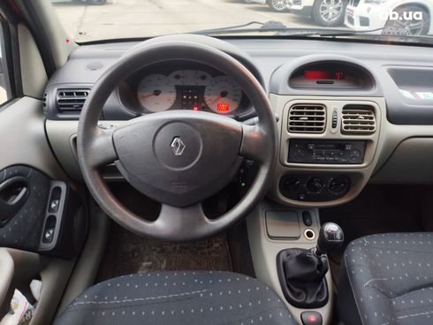 Renault Clio 2002 красный - фото 24