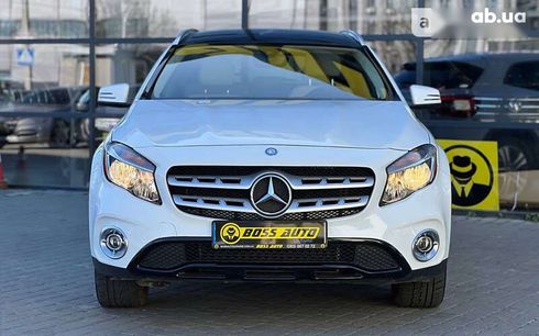 Mercedes-Benz GLA-Класс 2018 - фото 2