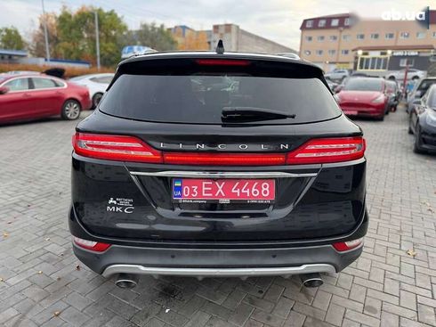 Lincoln MKC 2019 - фото 6