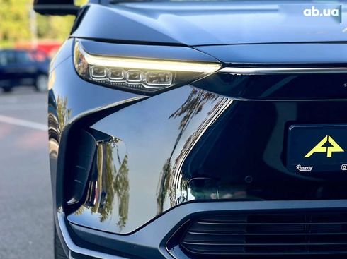 Toyota bZ 2023 - фото 7