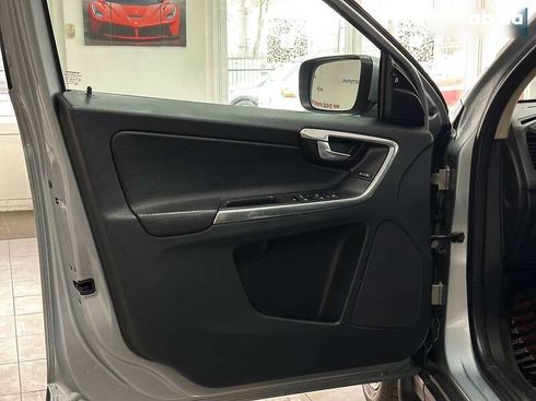 Volvo XC60 2012 - фото 18