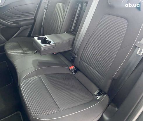 Ford Focus 2020 - фото 12