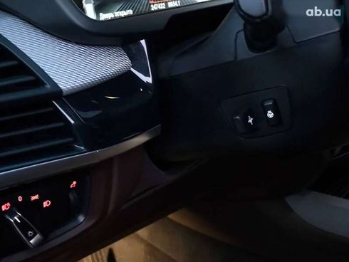 BMW X5 2017 - фото 24