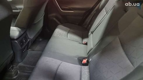 Toyota RAV4 2020 - фото 7