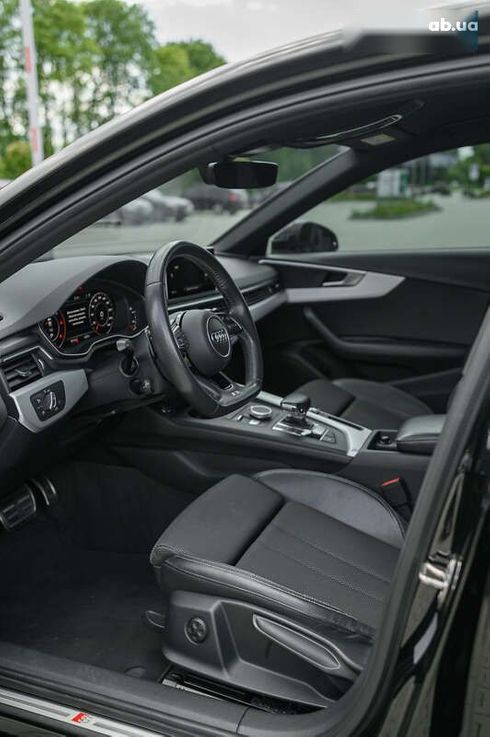 Audi A4 2017 - фото 23