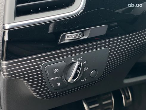 Audi Q7 2017 синий - фото 21