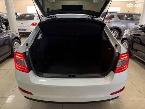 Skoda Octavia 2016 белый - фото 7
