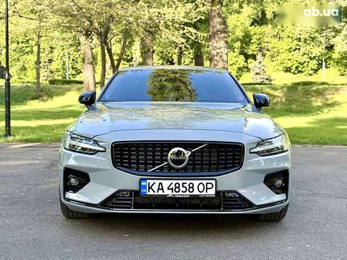 Volvo S60 2024 - фото 21