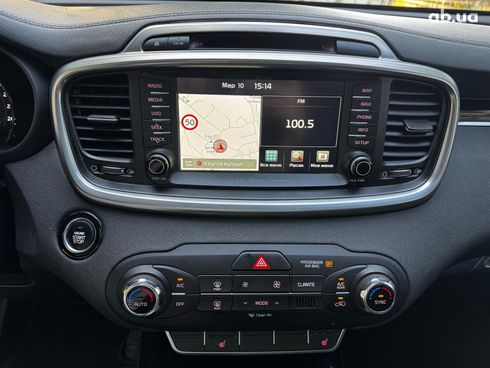 Kia Sorento 2016 черный - фото 20