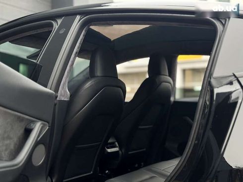 Tesla Model Y 2023 - фото 16