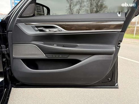 BMW 7 серия 2018 - фото 24