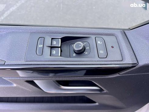 Volkswagen Multivan 2020 - фото 24