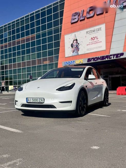 Tesla Model Y 2022 - фото 3