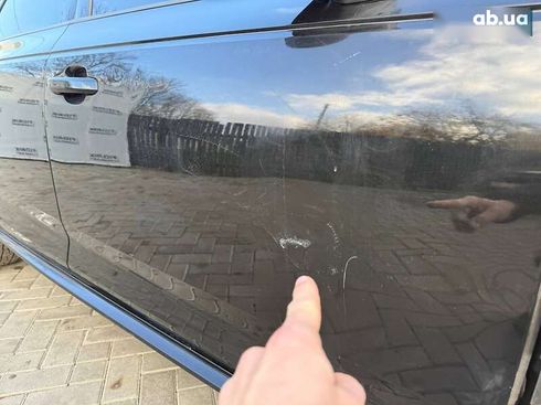 Audi A4 2018 - фото 23