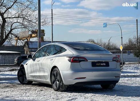 Tesla Model 3 2018 - фото 6