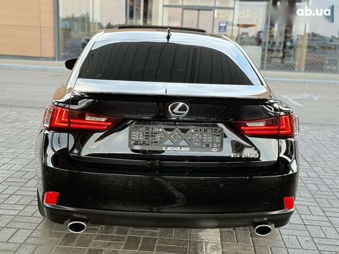 Lexus IS 2015 - фото 15
