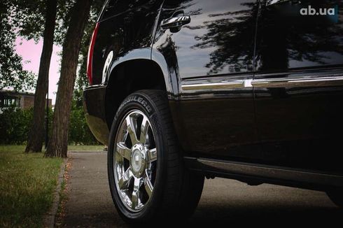 Cadillac Escalade 2008 - фото 25