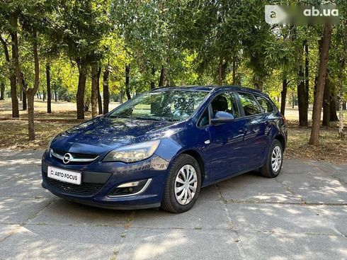 Opel Astra 2013 - фото 4