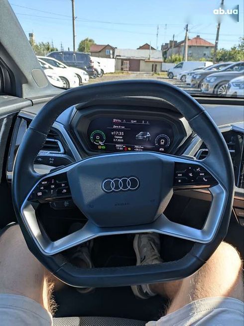 Audi Q4 e-tron 2021 - фото 10