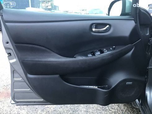 Nissan Leaf 2015 серый - фото 6