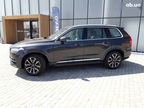 Volvo XC90 2017 - фото 11