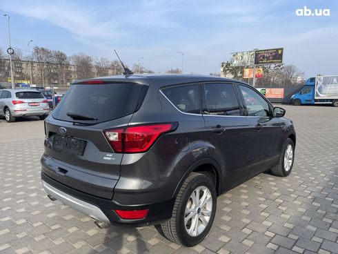 Ford Escape 2019 серый - фото 2