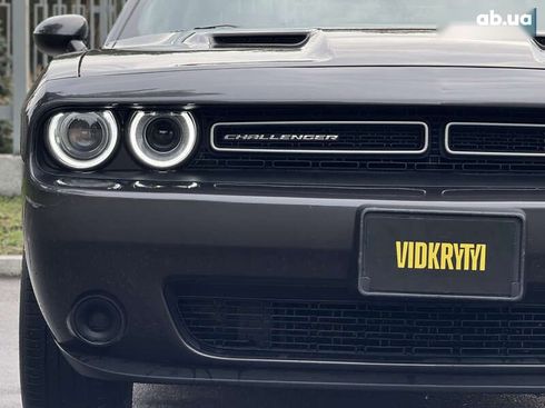 Dodge Challenger 2020 - фото 7
