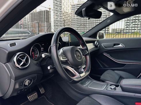 Mercedes-Benz GLA-Класс 2019 - фото 10