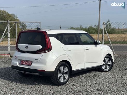 Kia Soul EV 2020 - фото 9