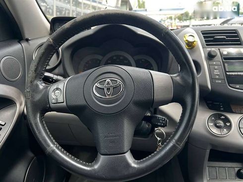 Toyota RAV4 2007 - фото 13