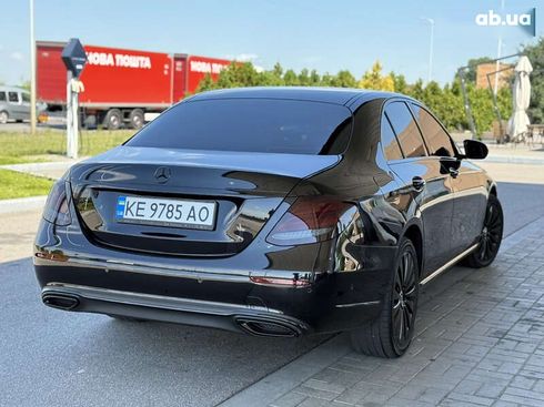 Mercedes-Benz E-Класс 2017 - фото 2