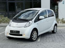 Продажа б/у Peugeot iOn 2015 года - купить на Автобазаре