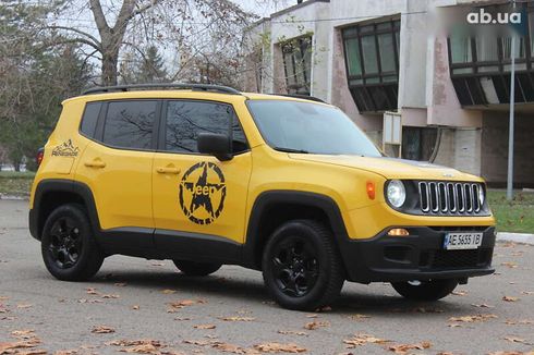 Jeep Renegade 2016 - фото 6