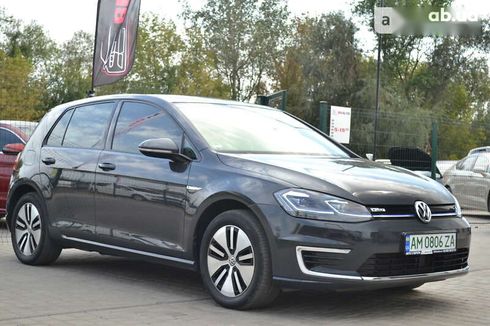 Volkswagen e-Golf 2020 - фото 26