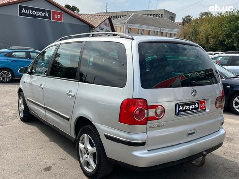 Volkswagen Sharan 2008 серый - фото 16